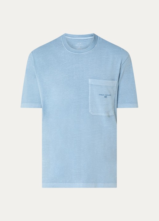 Armani T-shirt met logo- en backprint - voorkant 2 lichtblauw