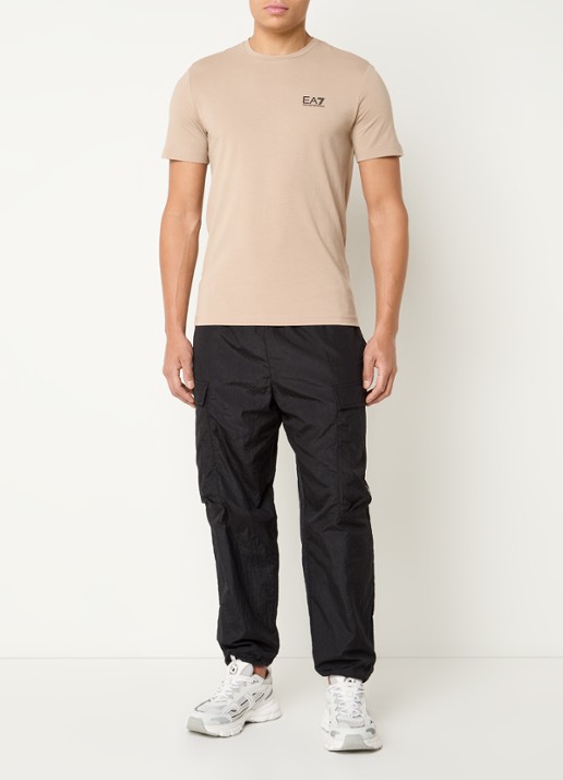 Armani T-shirt met logo - voorkant 2 donkerbeige