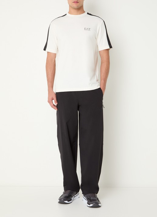 Armani T-shirt met logo - voorkant 2 gebroken wit