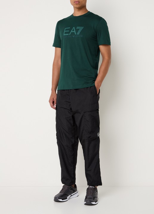 Armani T-shirt met logoborduring - voorkant 3 groen