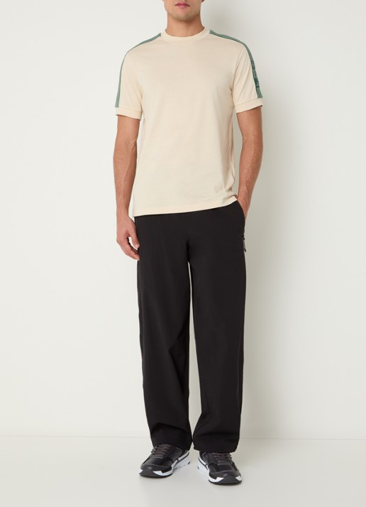 Armani T-shirt met logoborduring - voorkant 4 beige