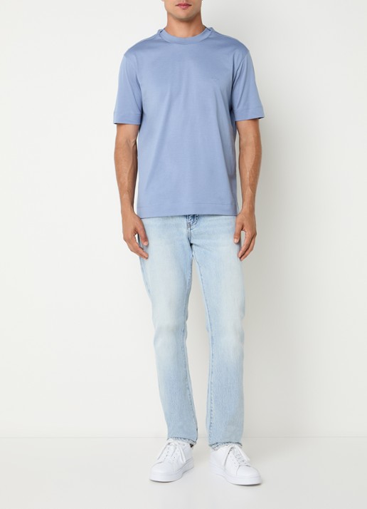 Armani T-shirt met logoborduring - voorkant 3 ivoor