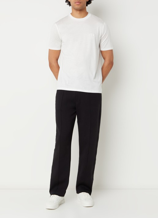 Armani T-shirt met logoborduring - voorkant 3 gebroken wit
