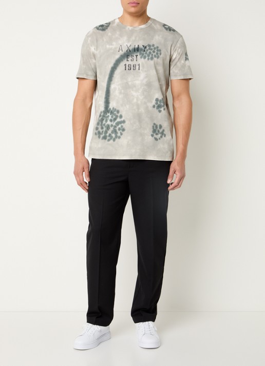 Armani T-shirt met logoprint en tie-dye dessin - voorkant 3 lichtgrijs