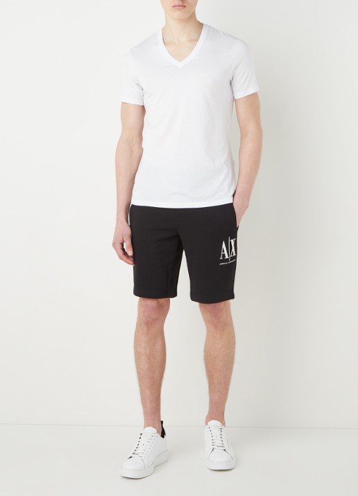 Armani T-shirt van pima katoen met V-hals - voorkant 2 wit