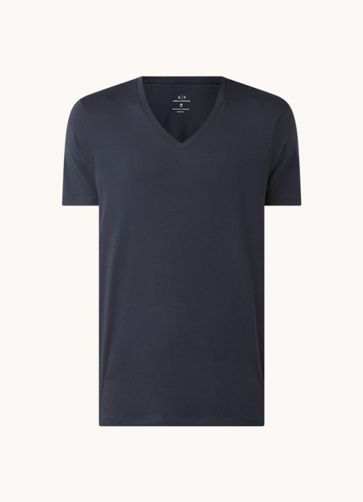 Armani T-shirt van pima katoen met V-hals - voorkant 2 donkerblauw
