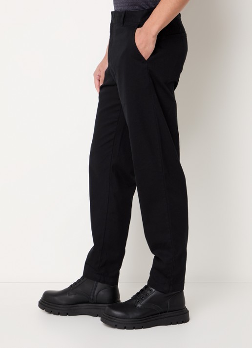 Armani Tapered fit chino met steekzakken - detail 3 zwart