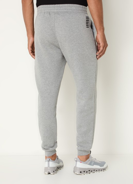 Armani Tapered fit joggingbroek met steekzakken en logo - achterkant 5 grijsmele