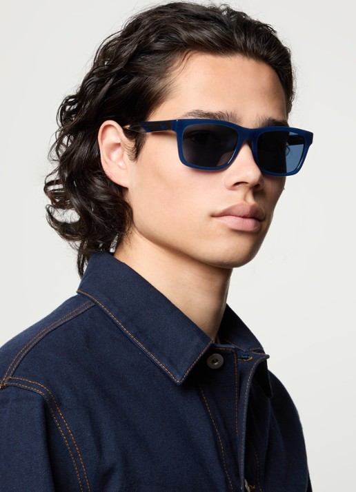 Armani Zonnebril EA4224 - voorkant 2 donkerblauw