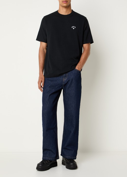 Arte Antwerp Big A Uniform loose fit jeans met gekleurde wassing en backprint - voorkant 2 indigo