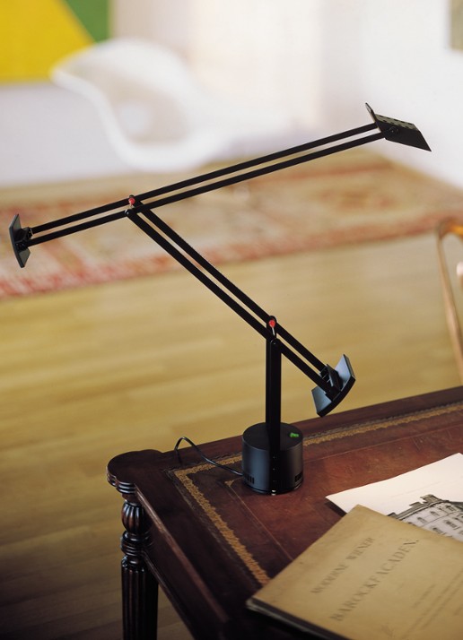 Artemide Tizio bureaulamp retrofit - detail zwart