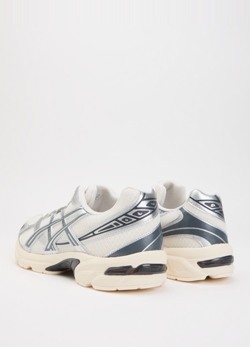 ASICS Gel-1130 sneaker met mesh details - achterkant 5 gebroken wit