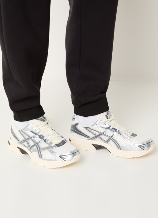 ASICS Gel-1130 sneaker met mesh details - voorkant 6 gebroken wit