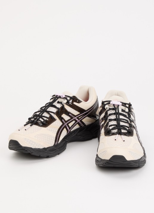 ASICS Gel-Cumulus 16 sneaker met mesh details - detail 3 creme