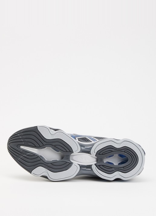 ASICS Gel-Kinetic 2.0 sneaker met mesh details en metallic finish - detail 4 zilver
