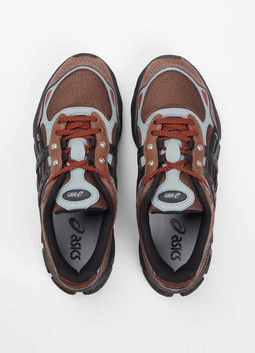 ASICS Gel-Nyc 2.0 sneaker met leren details - detail 2 donkerbruin