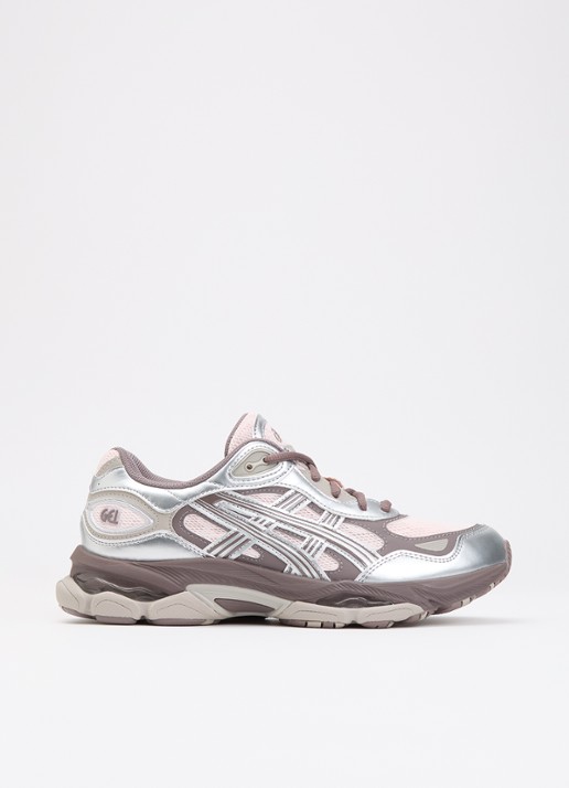 ASICS Gel-NYC 2.0 sneaker met metallic finish  - voorkant 5 lichtroze