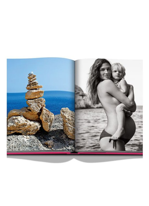 Assouline Ibiza Bohemia - detail 5 roze