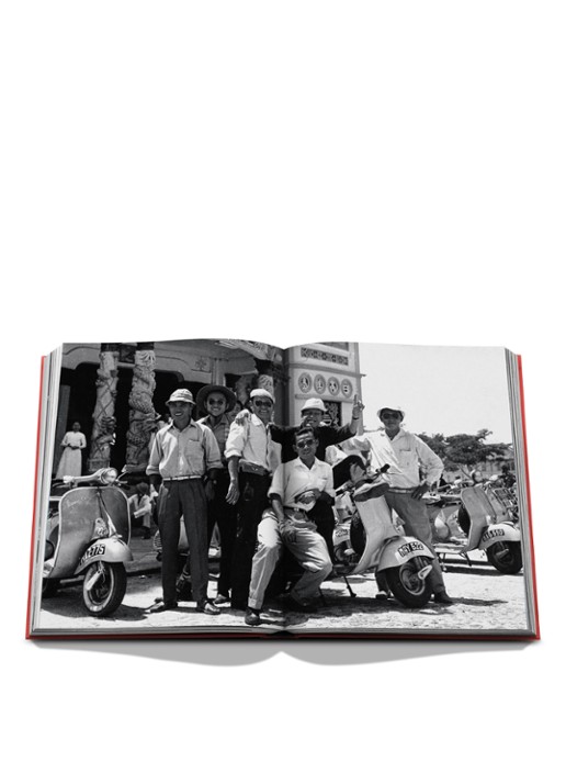 Assouline Vespa - detail multicolor