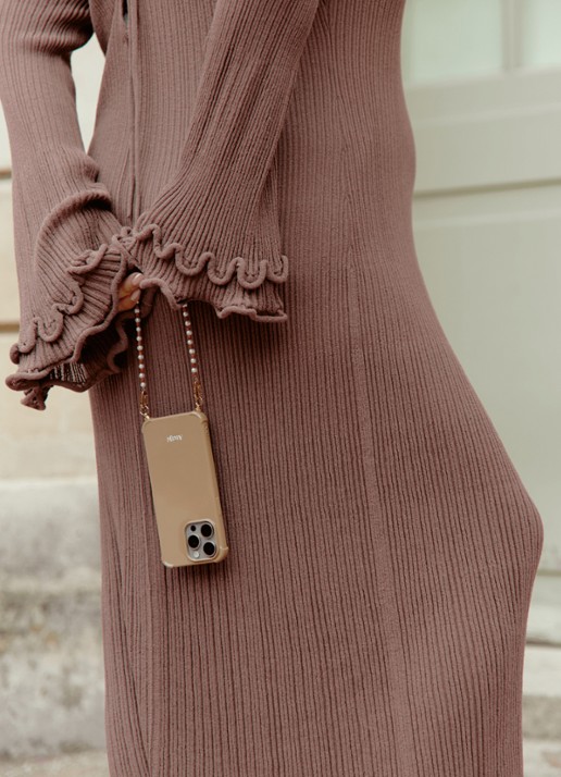 Ateljé Telefoonhoes voor iPhone 16 Plus - voorkant 3 camel