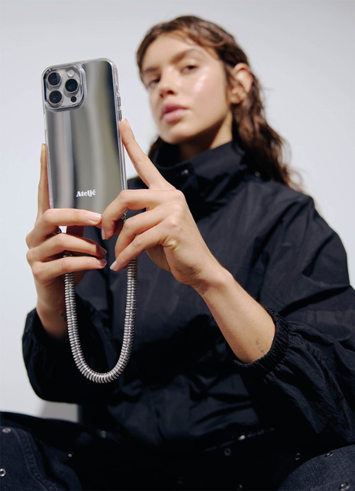 Ateljé Telefoonhoes voor iPhone 17 Air - voorkant 3 zilver