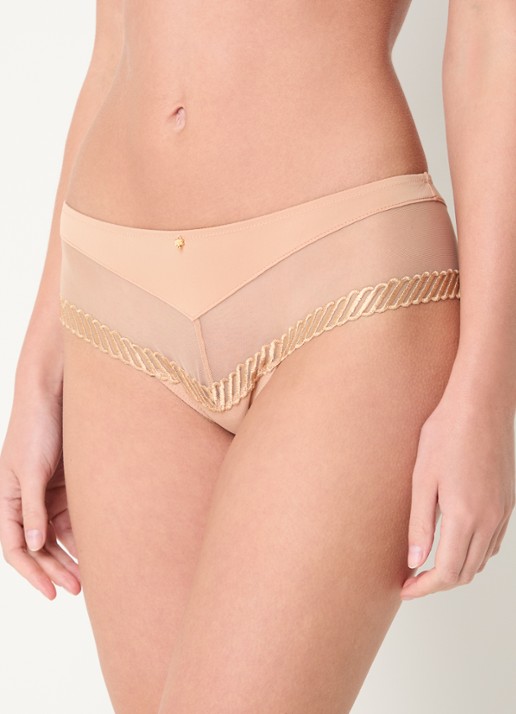 Aubade Sheer Emotion shorty met mesh en borduring - detail 4 zand