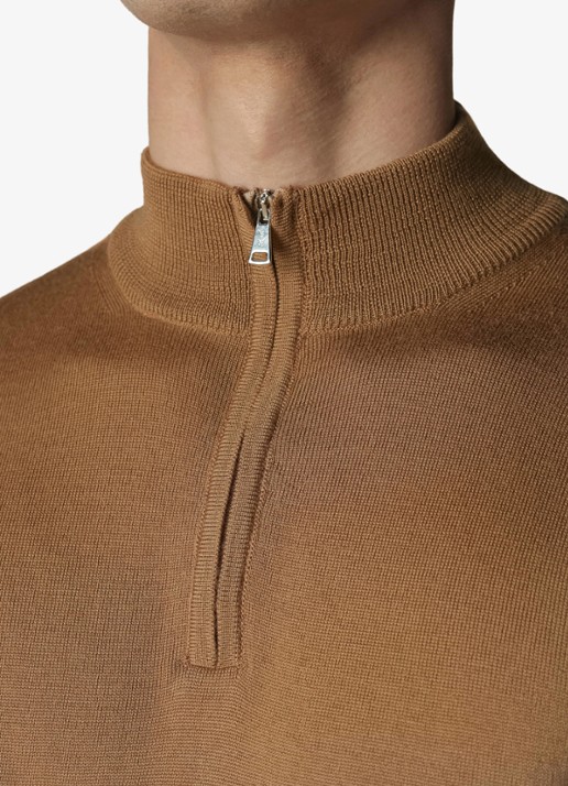 Aurélien Fijngebreide trui van merino wol met halve rits - detail caramel-261