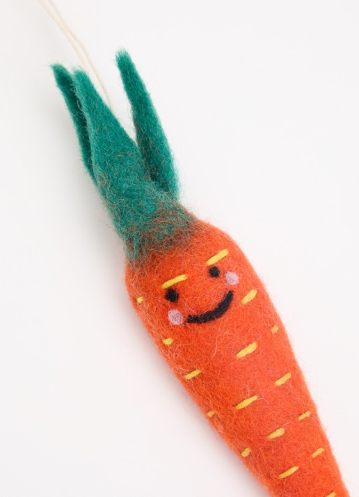 Aveva Carrot little hangings decoratie  - voorkant 2 orange