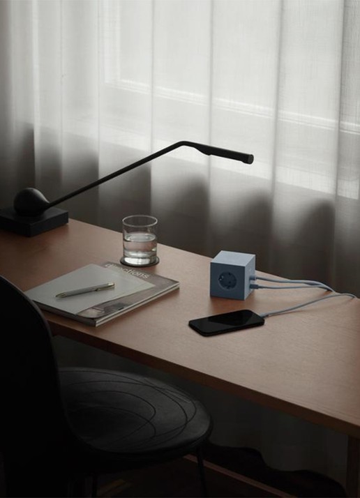 Avolt USB-C to Lightning oplaadkabel 60W - 2 meter - voorkant 3 blauw
