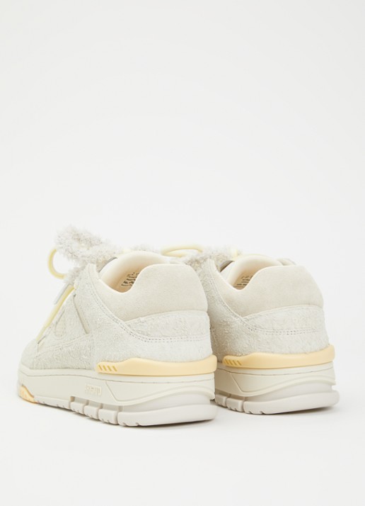 Axel Arigato Area Lo Label sneaker van suède - achterkant 5 beige