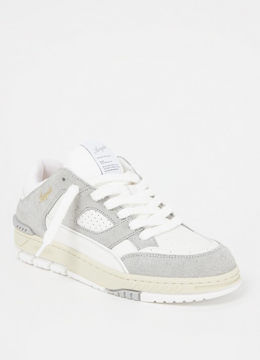 Axel Arigato Area Lo sneaker van leer met suède details