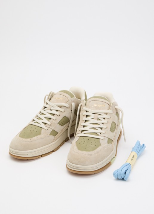 Axel Arigato Area Lo sneaker van suède met details van nubuck - detail 2 lindegroen