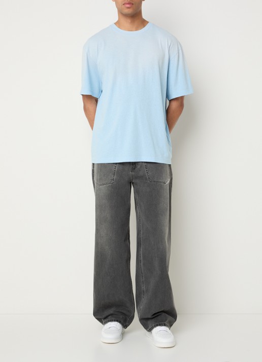 Axel Arigato Bubble T-shirt met backprint - voorkant 3 lichtblauw