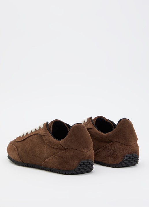 Axel Arigato Daze Runner sneaker van suède  - achterkant 2 donkerbruin