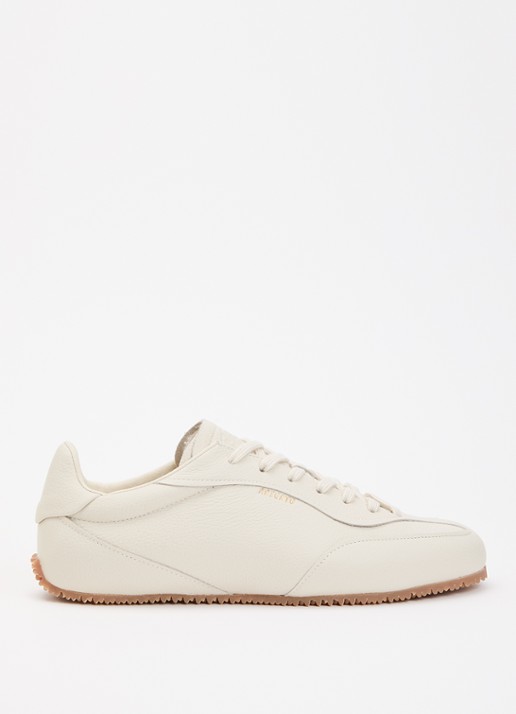 Axel Arigato Daze Runner sneaker van suède - voorkant 2 gebroken wit
