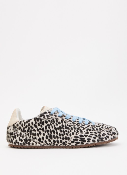 Axel Arigato Daze sneaker met panterprint