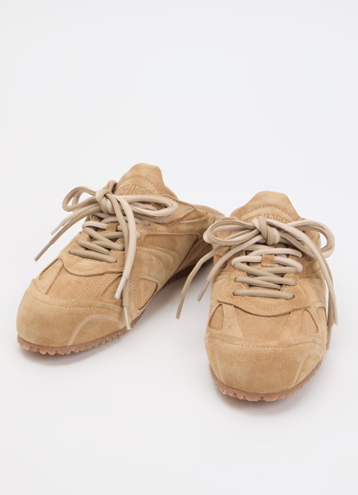 Axel Arigato Slow Mule sneakers van suède - detail 3 naturel