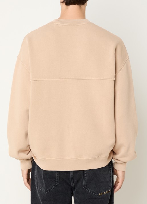 Axel Arigato Sweater met logoborduring - achterkant camel