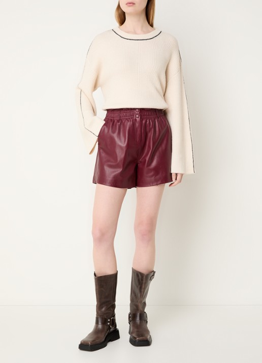 ba&sh Aglae high waist wide fit korte broek van lamsleer - voorkant 2 bordeauxrood
