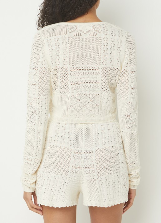 ba&sh Arlot fijngebreide crop top met opengewerkt dessin - achterkant gebroken wit
