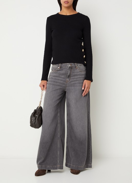 ba&sh Giulia longsleeve met knoopdetail - voorkant 3 zwart