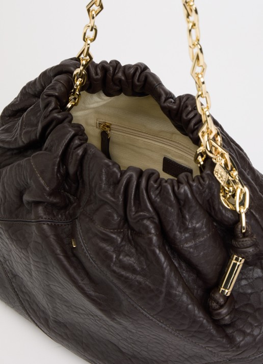 ba&sh June schoudertas van leer met kettingdetail - detail donkerbruin