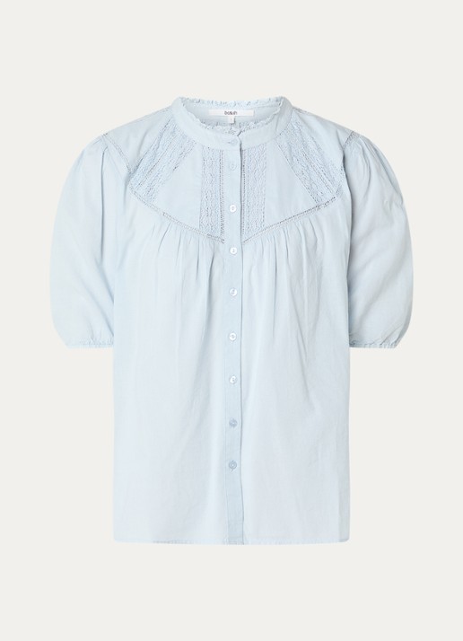 ba&sh Nella blouse met broderie en pofmouw - voorkant 2 lichtblauw
