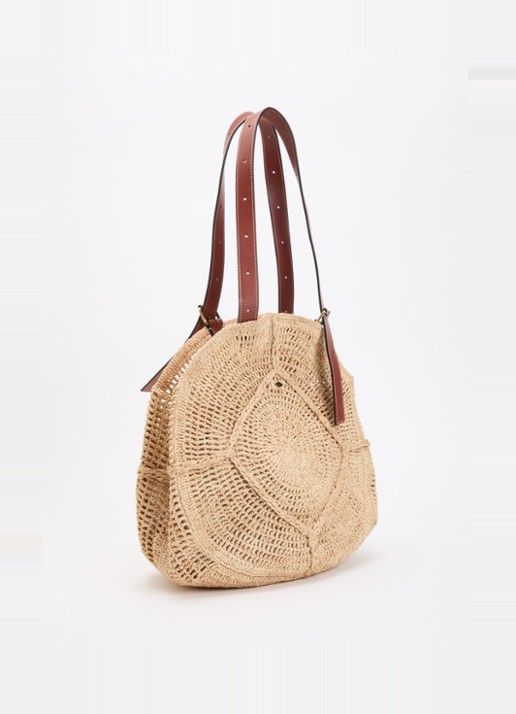 ba&sh Palma schoudertas van raffia met details van leer - achterkant 2 beige