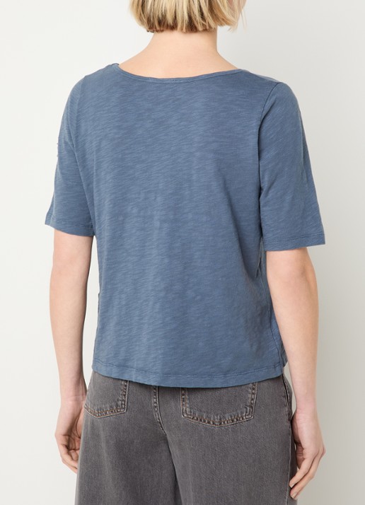 ba&sh Vina T-shirt met boothals - achterkant 3 petrol
