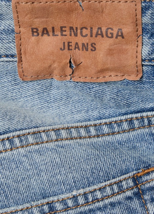 Balenciaga High waist flared jeans met lichte wassing - detail 6 indigo