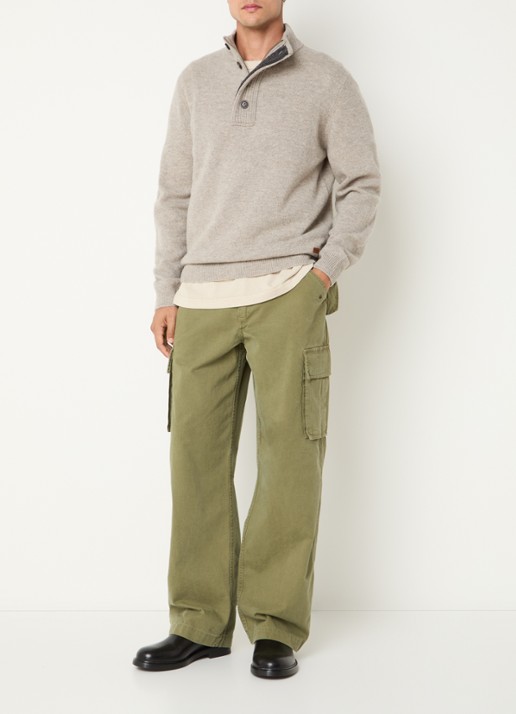 Barbour Essential fijngebreide trui van wol met halve rits - voorkant 2 beige