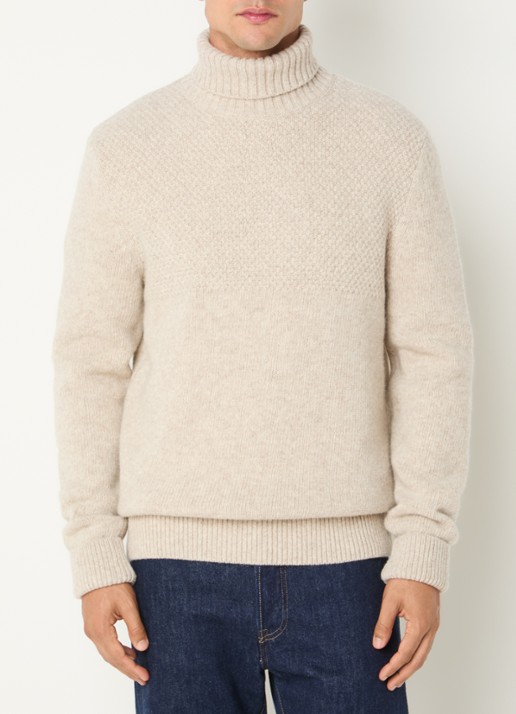 Barbour Northcliffe grofgebreide coltrui van wol - detail beige