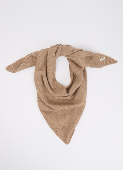 Barts Darty fijngebreide sjaal 150 x 70 cm - voorkant 3 camel