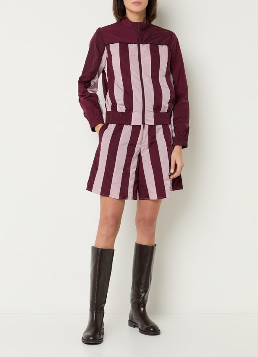 Baum und Pferdgarten Neoma high waist wide fit korte broek met streepprint - voorkant 4 bordeauxrood